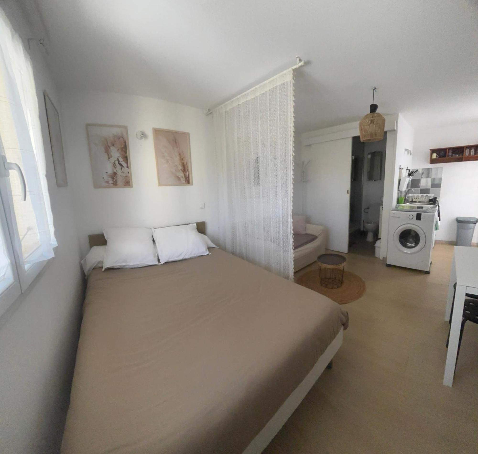 Tiny House A 50M De La Plage De Miomo Marine du Miomo Exterior foto